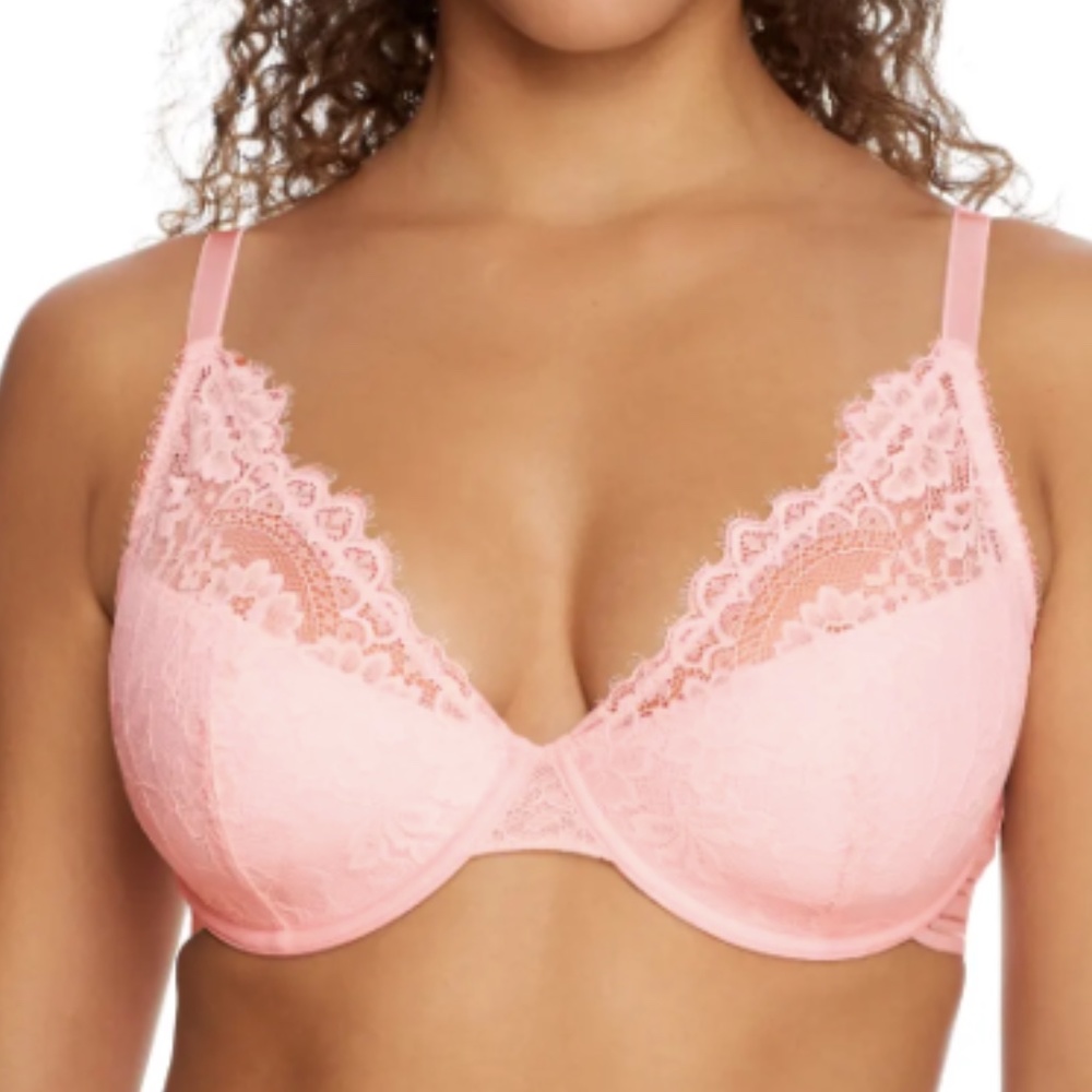 NWOT Lace Plunge Bra